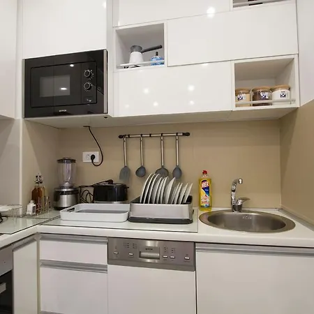 Lux Life Apartment *